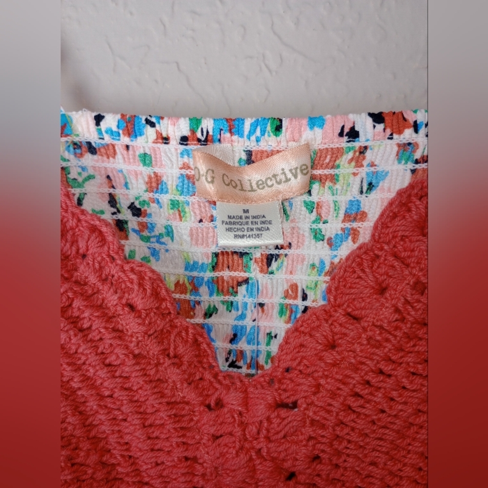 BOG Collective Coral Crochet Top with Multicolor Pattern - Picture 4 of 8
